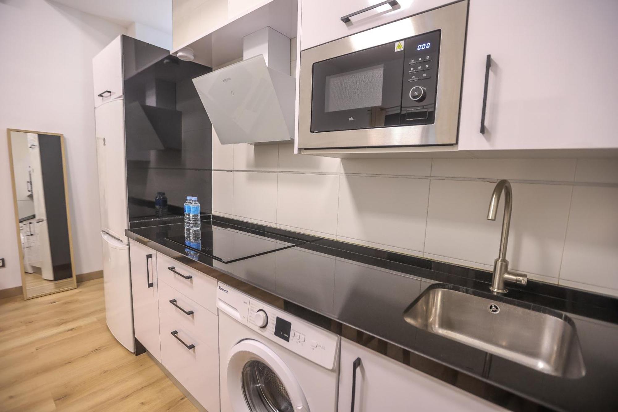 Lovely In The Heart Of Free Swimming Pool Apartamento
